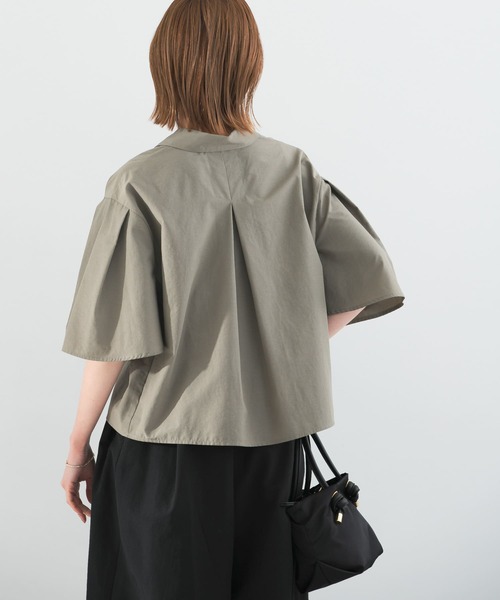 URBAN RESEARCH ROSSO WOMEN(アーバンリサーチ ロッソ)の「フレアスリーブショートシャツブラウス(シャツ/ブラウス・レディース・ホワイト/ストライプ/カーキ・FREE)」の7枚目の写真
