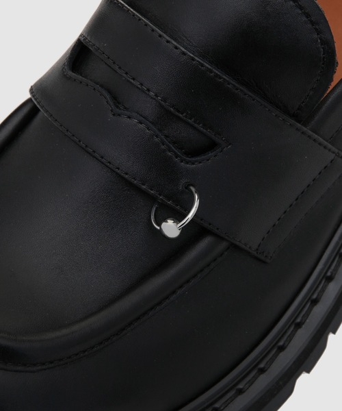 MARNI(マルニ)の「CALF LEATHER / ピアス付きモカシンシューズ(その他シューズ・メンズ・ブラック・41/42)」の4枚目の写真