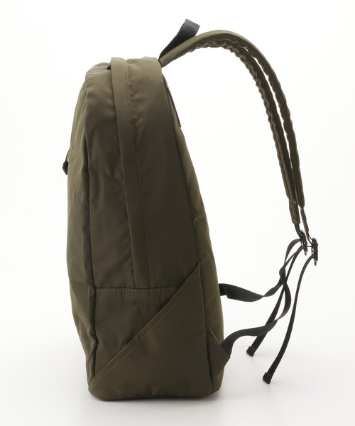 &Bridge(アンドブリッジ)の「Earth Made (アースメイド) シンプルリュック(KK)(バックパック/リュック・レディース・カーキ・99)」の3枚目の写真
