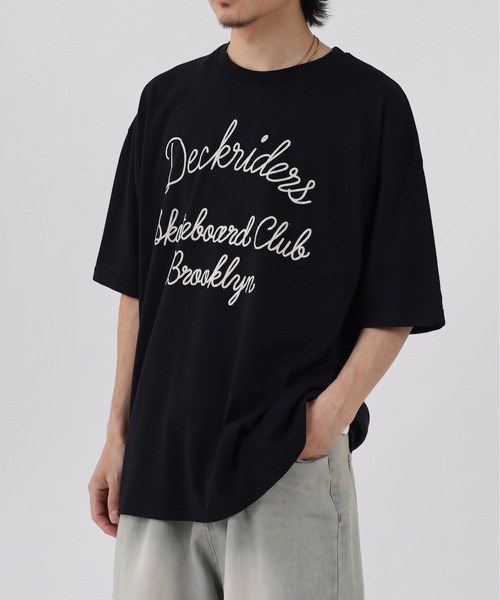 FUNALIVE(ファンアライブ)の「サガラ刺繍オーバーサイズTシャツ UVカット&COOL&DRY 半袖(Tシャツ/カットソー・メンズ・ブラック/ホワイト系その他2/ライトグレー/ブルー/オフホワイト/ブラック系その他2/ブラウン/ミント/スミクロ/ダークブルー/ホワイト系その他3/ダークグリーン/ダークネイビー/ライトグリーン系1/ホワイト系1/ブラック系その他4/ブラウン系1/ラベンダー/ホワイト系その他4/ブラック系その他3/ブラック系その他5/ダークグリーン系1/ホワイト系その他5/ブラック系1・M/L/LL)」の12枚目の写真