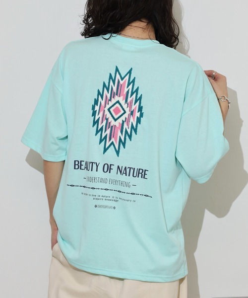 FUNALIVE(ファンアライブ)の「サガラ刺繍オーバーサイズTシャツ UVカット&COOL&DRY 半袖(Tシャツ/カットソー・メンズ・ブラック/ホワイト系その他2/ライトグレー/ブルー/オフホワイト/ブラック系その他2/ブラウン/ミント/スミクロ/ダークブルー/ホワイト系その他3/ダークグリーン/ダークネイビー/ライトグリーン系1/ホワイト系1/ブラック系その他4/ブラウン系1/ラベンダー/ホワイト系その他4/ブラック系その他3/ブラック系その他5/ダークグリーン系1/ホワイト系その他5/ブラック系1・M/L/LL)」の18枚目の写真
