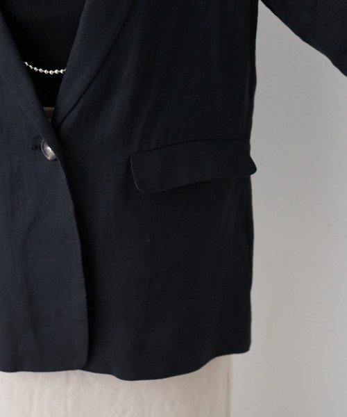 LARUTA（ラルータ）の「【LARUTA】WEB限定 / レーヨン麻シンプルジャケット（テーラードジャケット・レディース・ブラック/グレイッシュベージュ・FREE）」の9枚目の写真