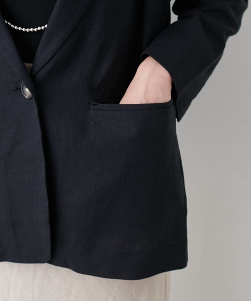 LARUTA（ラルータ）の「【LARUTA】WEB限定 / レーヨン麻シンプルジャケット（テーラードジャケット・レディース・ブラック/グレイッシュベージュ・FREE）」の10枚目の写真