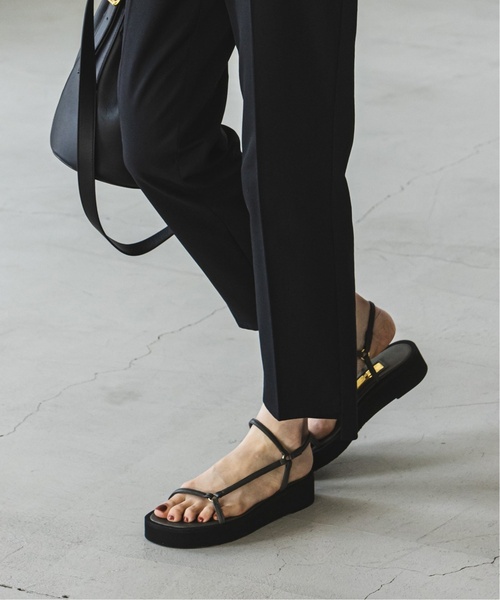 Noble（ノーブル）の「《追加》ドライコットンリネンステップヘムパンツ 6（スラックス・レディース・ラベンダー/ブラック/ホワイト系その他・40/38/36/34）」の20枚目の写真