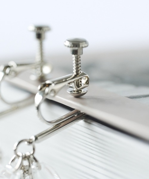 un dix cors（アンディコール）の「バートップクリアイヤリング（イヤリング・レディース・シルバー/ゴールド・FREE）」の11枚目の写真