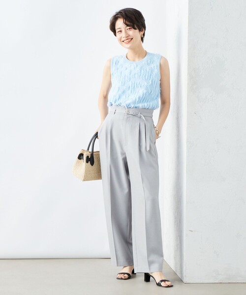 NOLLEY’S Sophi(ノーリーズソフィ)の「ウォッシャブルドライツイルベルト付ワイドパンツ(その他パンツ・レディース・ライトグレー/ベージュ/オフホワイト・38/36/34)」の4枚目の写真