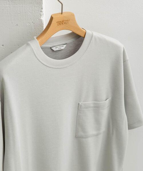 URBAN RESEARCH DOORS（アーバンリサーチドアーズ）の「ダブルフェイス クルーネック ショートスリーブ Tシャツ（Tシャツ/カットソー・メンズ・ライトグレー/ネイビー/グリーン系その他/オレンジ/ブルー系その他・LARGE/X-LARGE/MEDIUM）」の2枚目の写真