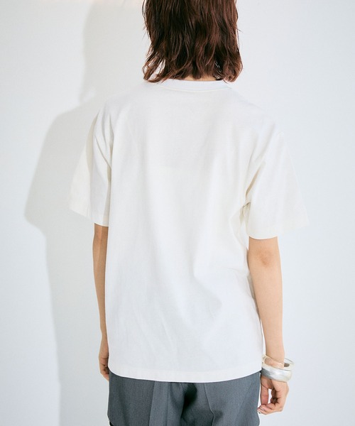 ELLEgirl(エルガール)の「グラフィックプリントTシャツ【ELLEgirl/エル ガール】(Tシャツ/カットソー・レディース・ホワイト/ホワイト系その他・FREE)」の17枚目の写真