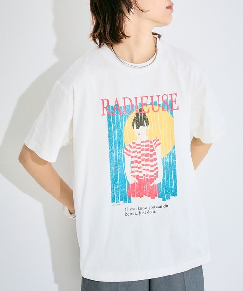 ELLEgirl(エルガール)の「グラフィックプリントTシャツ【ELLEgirl/エル ガール】(Tシャツ/カットソー・レディース・ホワイト/ホワイト系その他・FREE)」の3枚目の写真