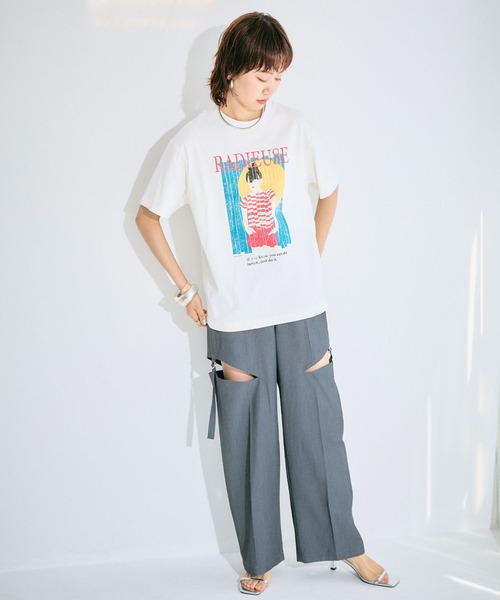 ELLEgirl(エルガール)の「グラフィックプリントTシャツ【ELLEgirl/エル ガール】(Tシャツ/カットソー・レディース・ホワイト/ホワイト系その他・FREE)」の16枚目の写真