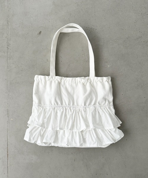 フリルキャンバストートホワイト 大きいサイズ難あり （セール】フリル  