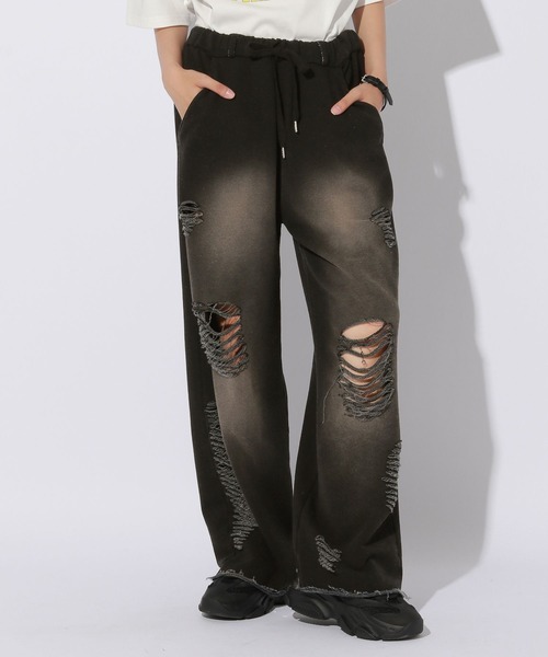 Anui（アニュイ）の「【UNISEX/2サイズ展開】モンスターダメージスウェットパンツ（スウェットパンツ・レディース・ブラック/ブラウン/ブルー・SMALL/MEDIUM）」の2枚目の写真