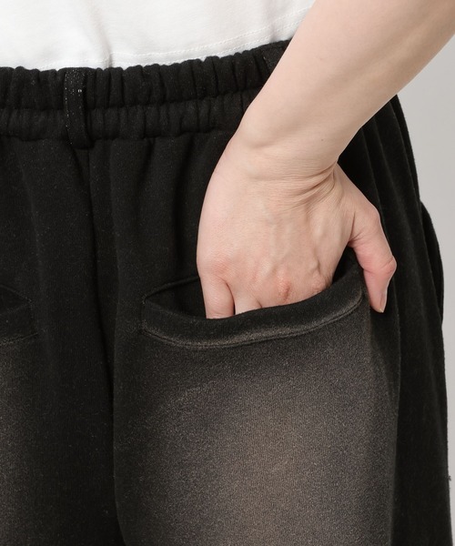 Anui（アニュイ）の「【UNISEX/2サイズ展開】モンスターダメージスウェットパンツ（スウェットパンツ・レディース・ブラック/ブラウン/ブルー・SMALL/MEDIUM）」の4枚目の写真