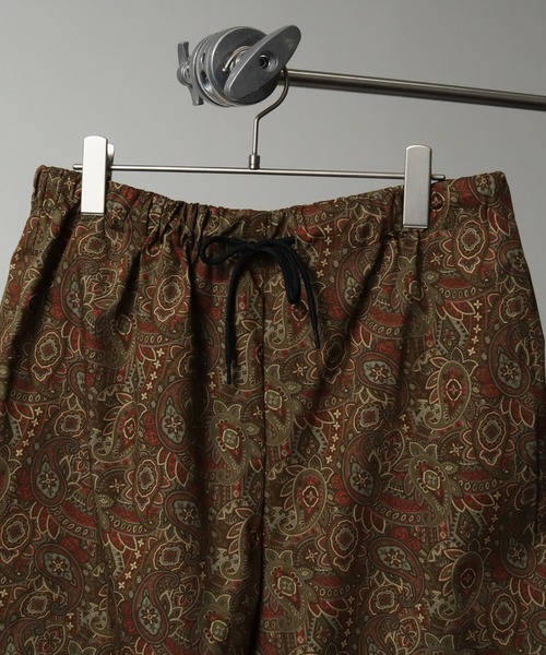 MADE IN JAPAN】 ヴィンテージペイズリー 古着風 リラックスフィット