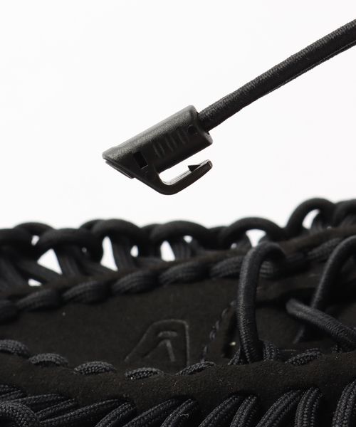 KEEN（キーン）の「KEEN / キーン UNEEK 2 CONVERTIBLE 1028669（サンダル・メンズ・ブラック・90/80/100）」の9枚目の写真