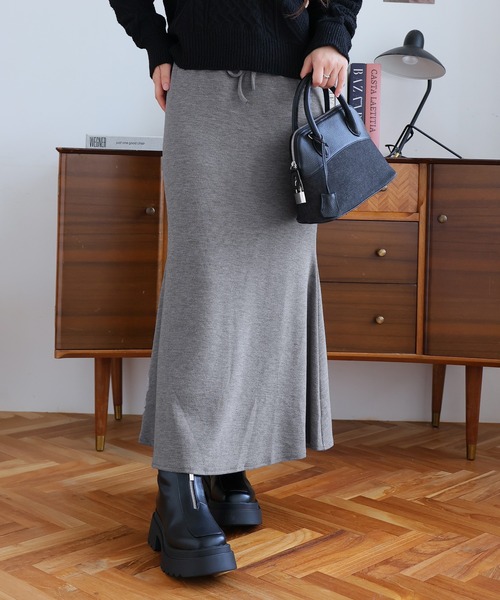 Doula Doula（ドゥーラドゥーラ）の「マーメイドニットスカート（スカート・レディース・ベージュ/グレー/ブラック・L/M）」の17枚目の写真