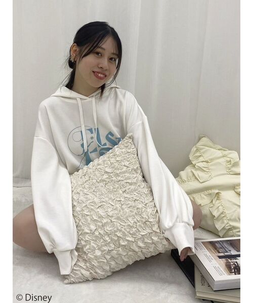 dazzlin（ダズリン）の「【ディズニーコレクション】エルサ/ラインストーンオーバーフーディ（パーカー・レディース・ネイビー/オフホワイト/ブルー・FREE）」の10枚目の写真