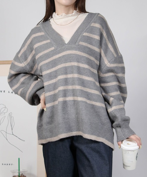 Social GIRL(ソーシャルガール)の「Vネック ボーダー ニット プルオーバー(ニット/セーター・レディース・ベージュ系その他/ホワイト系その他/チャコール/ブルー系その他/グレイッシュベージュ・FREE)」の5枚目の写真