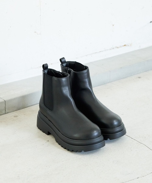 GLOBAL WORK（グローバルワーク）の「スタイルアップサイドゴアブーツ/149165（ブーツ・キッズ・ブラック・22cm/23cm/24cm/21cm）」の21枚目の写真