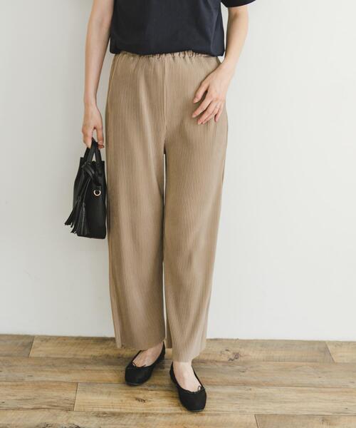 ITEMS URBANRESEARCH(アイテムズ アーバンリサーチ)の「プリーツシャーリングパンツ(その他パンツ・レディース・ホワイト系その他/ベージュ/グレー/ブラック・FREE)」の19枚目の写真