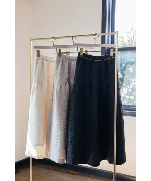 Her lip to(ハーリップトゥー)の「Twinkle Jacquard Volume Skirt(スカート・レディース・ホワイト系/ブラック/ピンク系・S/M)」の6枚目の写真
