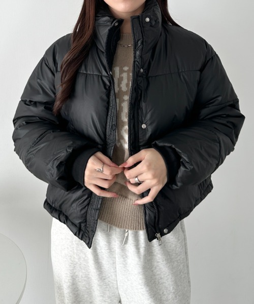 CLEA（クレア）の「マットショート丈スタンドカラーダウンブルゾン（ダウンジャケット/コート・レディース・ブラウン/アイボリー/ブラック/カーキ・FREE）」の18枚目の写真