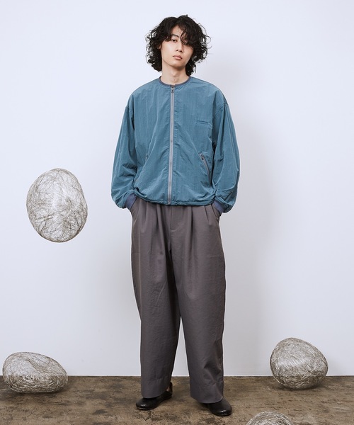 Dulcamara(ドゥルカマラ)の「リップストップバックポケットZipブルゾン(ブルゾン・メンズ・ブルー/ホワイト/ブラック・0/1)」の4枚目の写真