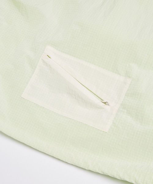 Dulcamara(ドゥルカマラ)の「リップストップバックポケットZipブルゾン(ブルゾン・メンズ・ブルー/ホワイト/ブラック・0/1)」の19枚目の写真