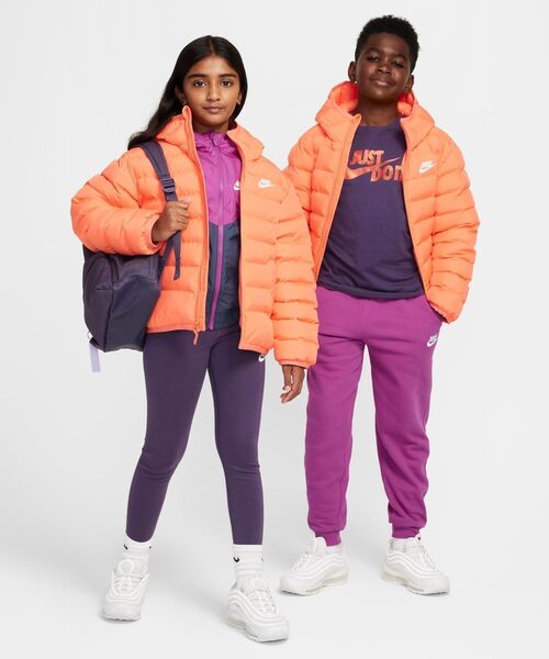 160cm 新品 ナイキ キッズ ライトウェイト シンセティックフィル ピンク NIKE（ナイキ）の「ナイキ スポーツウェア ライトウェイト