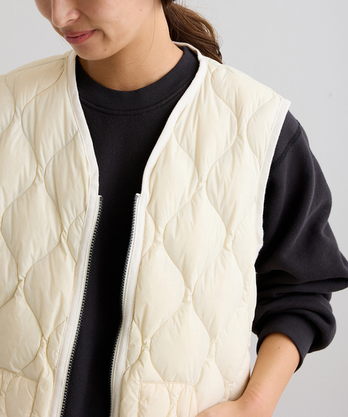 FRAMeWORK（フレームワーク）の「TAION/タイオン MILTARY V NECK WZIP