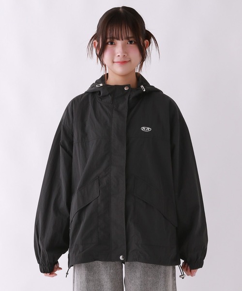 repipi armario(レピピ アルマリオ)の「ライトマウンテンパーカー(マウンテンパーカー・キッズ・その他/ブラック/ホワイト・LARGE/MEDIUM/SMALL)」の7枚目の写真