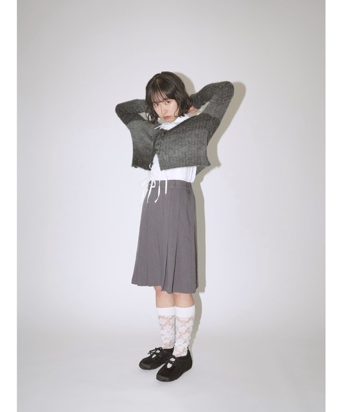 レースアップ クロップド グラデーションニット（その他トップス）｜Uenui（ウニュイ）