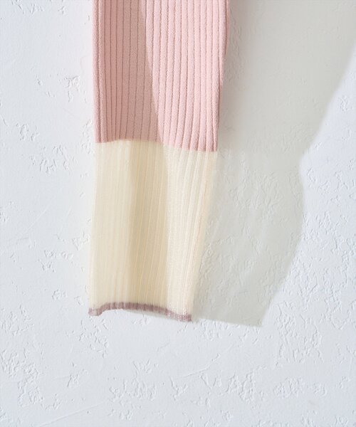 natural couture（ナチュラルクチュール）の「袖口シアーリブニット（ニット/セーター・レディース・ピンク/グレイッシュベージュ/ブラック/オフホワイト/グレー・FREE）」の12枚目の写真