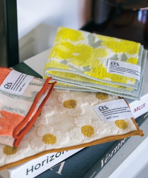 Wpc.（ダブリュピーシー）の「Wpc. Patterns ハンカチ スタンダード（ハンカチ/ハンドタオル・レディース・イエロー系その他/レッド系その他2/イエロー系その他2/ホワイト系その他/レッド系その他/ベージュ系その他/ホワイト系その他2/ベージュ系その他2/グレー系その他・FREE）」の15枚目の写真