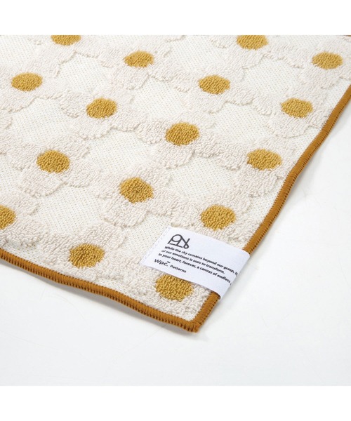 Wpc.（ダブリュピーシー）の「Wpc. Patterns ハンカチ スタンダード（ハンカチ/ハンドタオル・レディース・イエロー系その他/レッド系その他2/イエロー系その他2/ホワイト系その他/レッド系その他/ベージュ系その他/ホワイト系その他2/ベージュ系その他2/グレー系その他・FREE）」の22枚目の写真