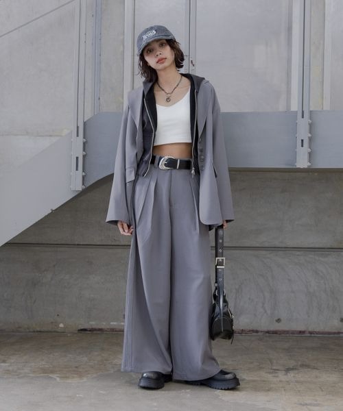 PAGEBOY（ページボーイ）の「ストライプMIXスラックス（スラックス・レディース・ブラック/グレー/グレイッシュベージュ・MEDIUM/SMALL）」の7枚目の写真