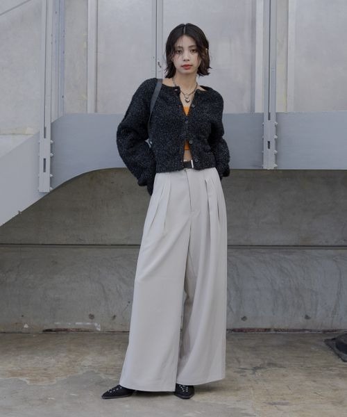 pwa パンツ　スラックス　シティーボーイ 美脚パンツ。待ってました〜！！｜ビームス ボーイ 原宿｜BEAMS