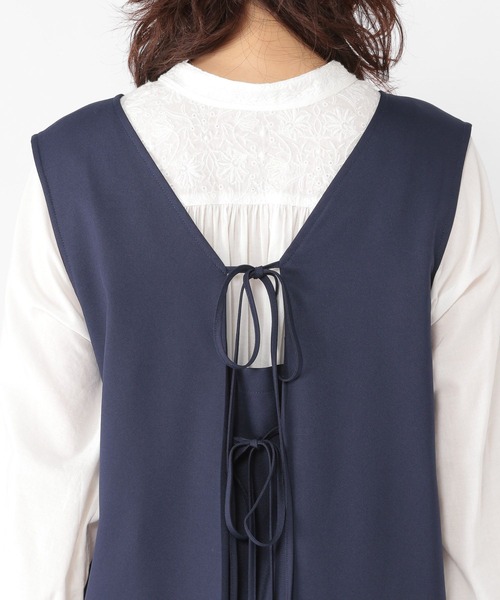 studio CLIP（スタディオクリップ）の「2WAYリボンジャンパースカート[プチ・プラスサイズあり]　《オケージョン2025》（ジャンパースカート・レディース・ネイビー/ベージュ系その他/ブラック・FREE/ﾌﾘｰ(L)/PF）」の8枚目の写真