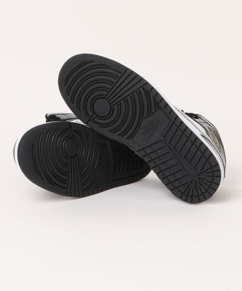 【NIKE】AIR JORDAN 1 MID SE BLK/M SILV 国内発送 セール】JORDAN BRAND AIR JORDAN 1 MID SE エア ジョーダン 1