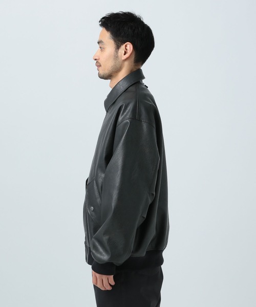 BAYFLOW(ベイフロー)の「フェイクレザーA2ブルゾン(ブルゾン・メンズ・ブラウン/ブラック・MEDIUM/LARGE)」の11枚目の写真