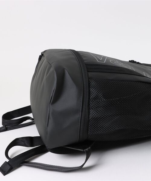 NEW ERA(ニューエラ)の「【NEW ERA/ニューエラ】BOX PACK TPU(バックパック/リュック・メンズ・ブラック/ブラック系その他・FREE)」の6枚目の写真