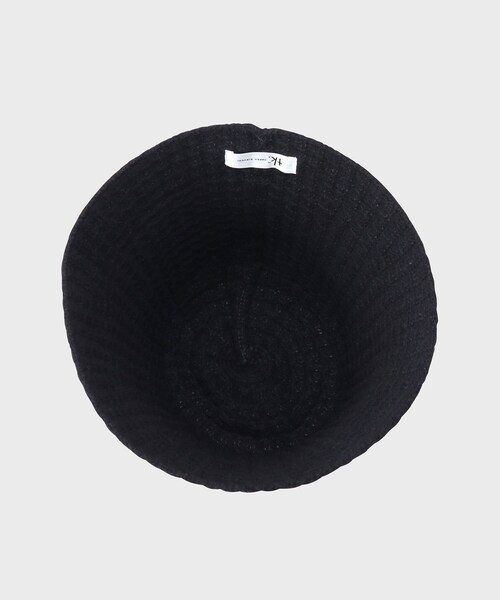 tk.TAKEO KIKUCHI(ティーケータケオキクチ)の「ワッフルニットバケットハット(ハット・メンズ・ブラック・00)」の5枚目の写真