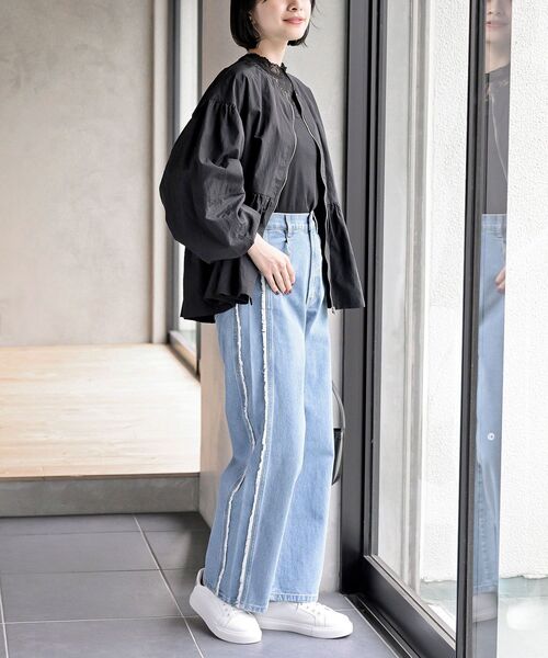 rps（アールピーエス）の「ペプラムジップジャケット（ブルゾン・レディース・グレイッシュベージュ/アイボリー/ブラック・フリー）」の15枚目の写真