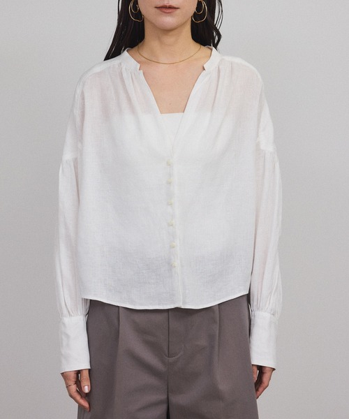 SALON adam et rope'（サロン アダム エ ロペ）の「リネンスキッパーギャザーブラウス［GENTLE LINEN］（シャツ/ブラウス・レディース・ブルー/グレー/ホワイト/グレー系その他/ブラック・FREE）」の22枚目の写真