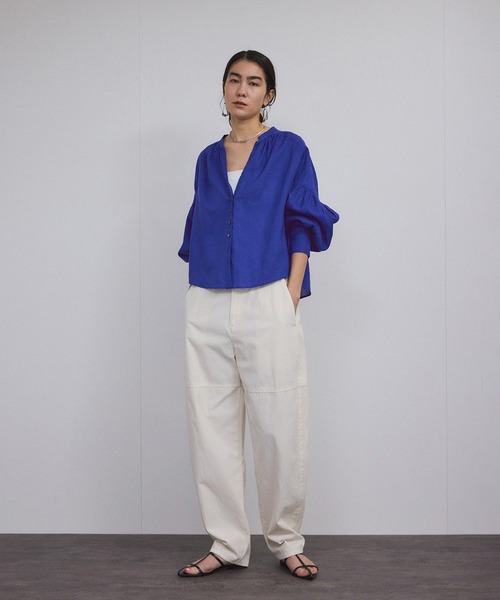 SALON adam et rope'（サロン アダム エ ロペ）の「リネンスキッパーギャザーブラウス［GENTLE LINEN］（シャツ/ブラウス・レディース・ブルー/グレー/ホワイト/グレー系その他/ブラック・FREE）」の18枚目の写真