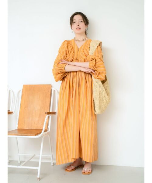 Ungrid（アングリッド）の「スリーブボリュームマルチストライプワンピース（ワンピース・レディース・オレンジ/パープル・FREE）」の14枚目の写真