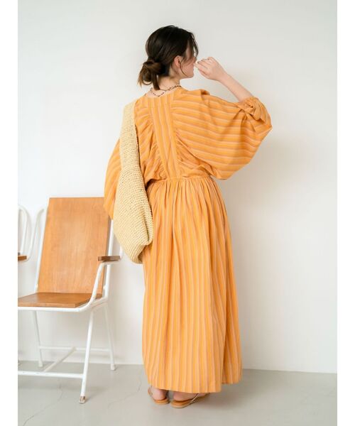 Ungrid（アングリッド）の「スリーブボリュームマルチストライプワンピース（ワンピース・レディース・オレンジ/パープル・FREE）」の15枚目の写真