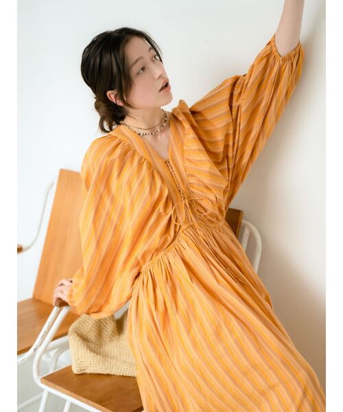 Ungrid（アングリッド）の「スリーブボリュームマルチストライプワンピース（ワンピース・レディース・オレンジ/パープル・FREE）」の18枚目の写真