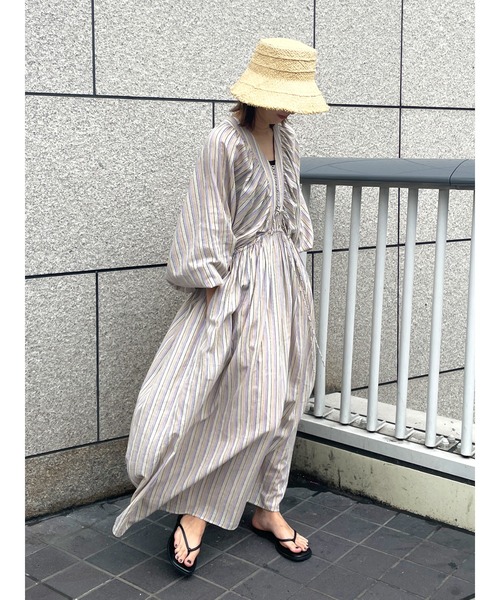 Ungrid（アングリッド）の「スリーブボリュームマルチストライプワンピース（ワンピース・レディース・オレンジ/パープル・FREE）」の2枚目の写真