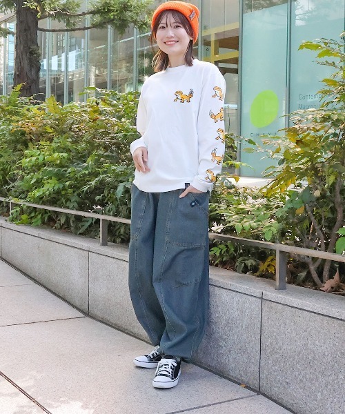 チチカカ（チチカカ）の「go slow caravan レオパードゲッコーロングTシャツ【WEB限定】【ユニセックス】（Tシャツ/カットソー・メンズ・ブルー/パープル/ホワイト・LARGE/SMALL/MEDIUM）」の11枚目の写真